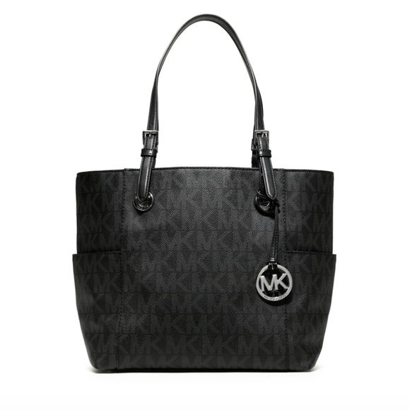 Michael Kors Handbags - Michael Kors Purse